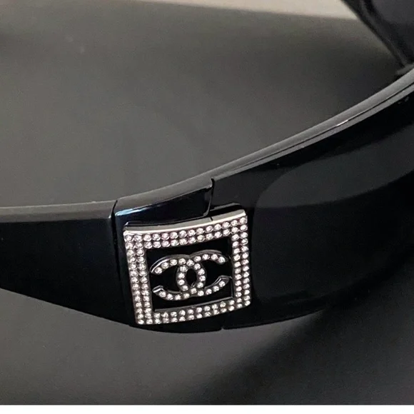 Vintage Chanel Black Rhinestones Shield Sunglasses Shield lens has been replaced - Picture 3 of 5